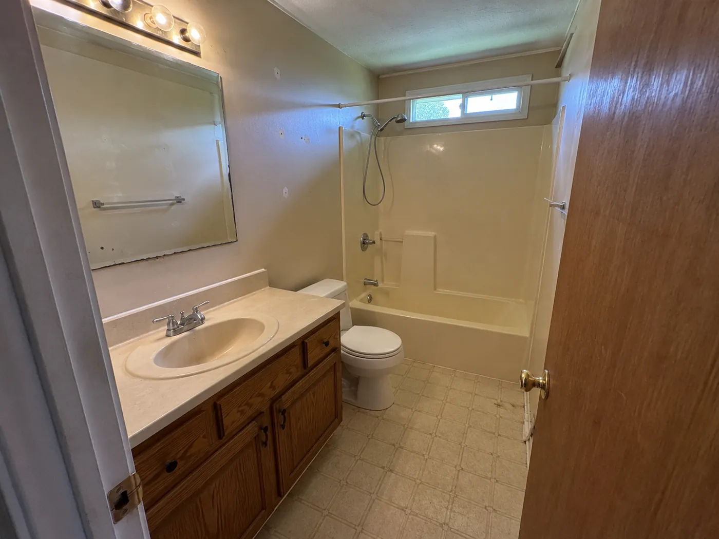 Bathroom before remodel
